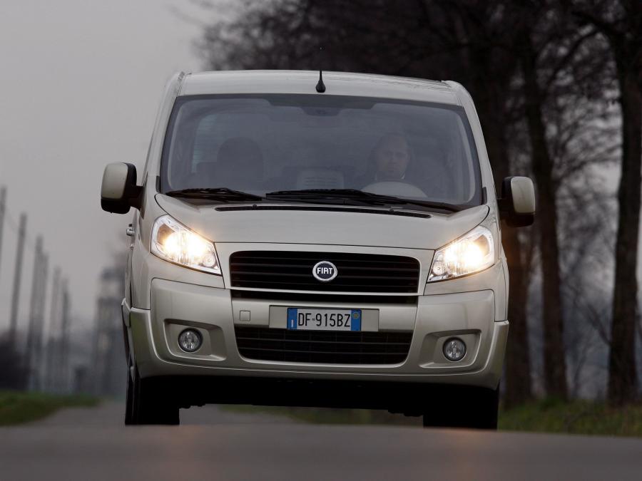  Fiat Scudo Panorama 2007 года  (фото 2 из 30)